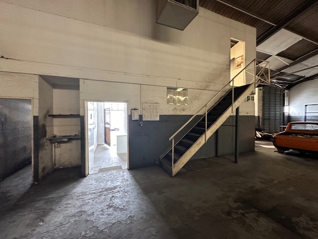 To Let commercial Property for Rent in Retreat Industrial Western Cape